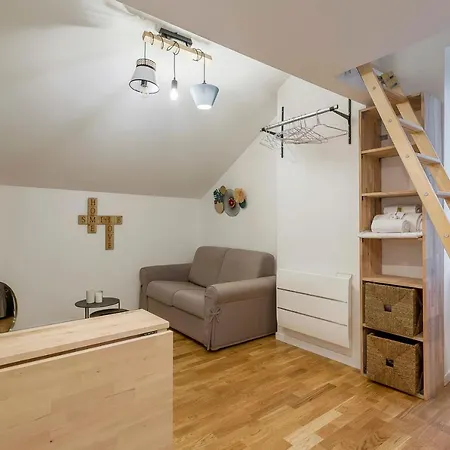 Appartement Hamac Suites - Studio Joliot Curie - 5 Lyon